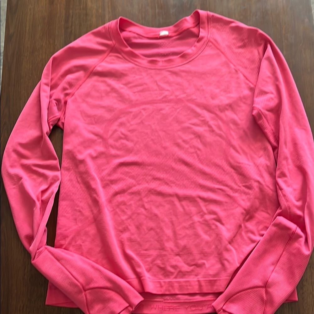 Lululemon Swiftly tech Long Sleeve Shirt waist length